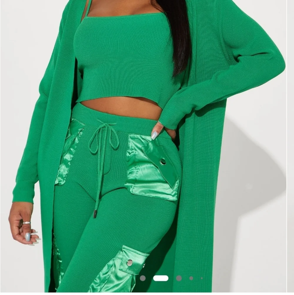 Fashion Nova Emerald Green Wide Leg Pant Set - Picture 2 of 2